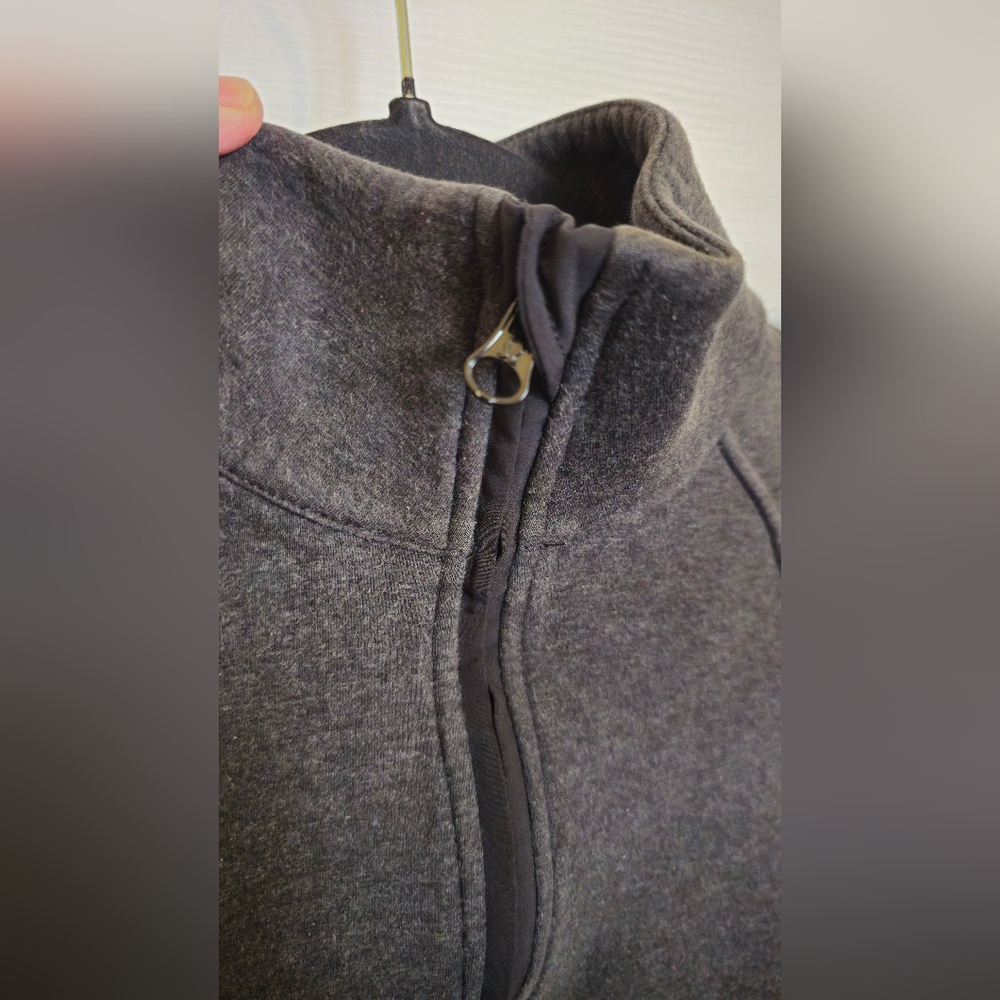 Lululemon Insculpt Jacket - Picture 15 of 15